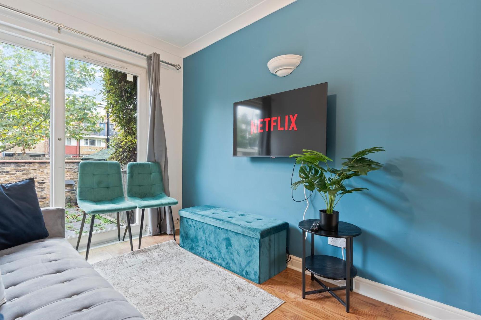 Lovely 4Br House In The City With Parking Λονδίνο Εξωτερικό φωτογραφία